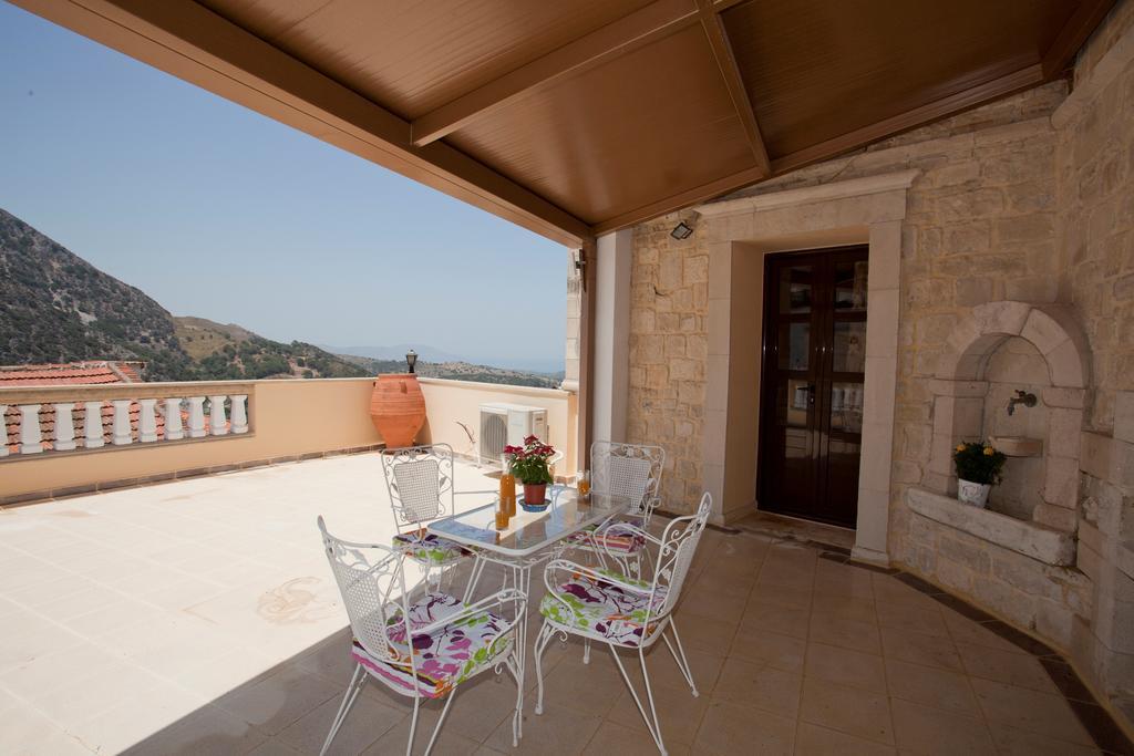 Erontas Vila Aryiroúpolis Exterior foto